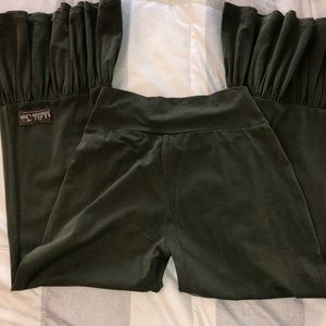 EUC Matilda Jane Teacakes big ruffles